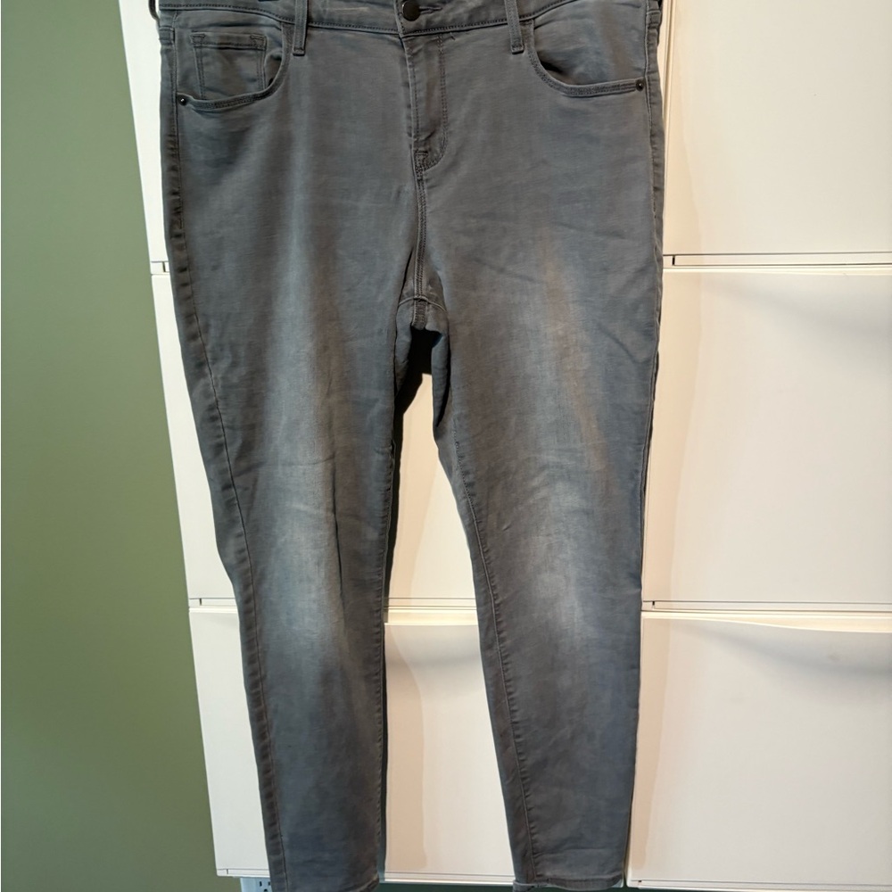 Old Navy Gray Skinny Jeans with Lived-In Look